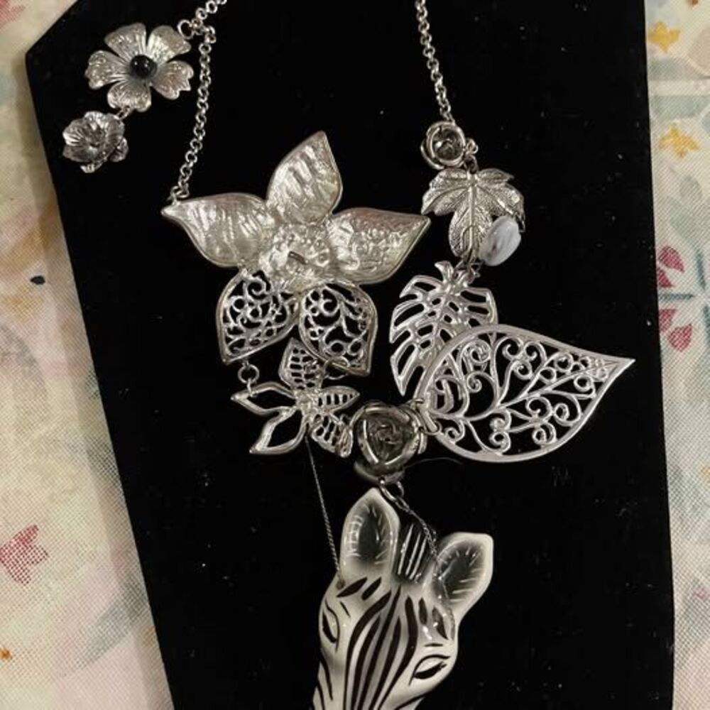 Silver-Toned Porcelain Zebra and Floral Charm Statement Necklace